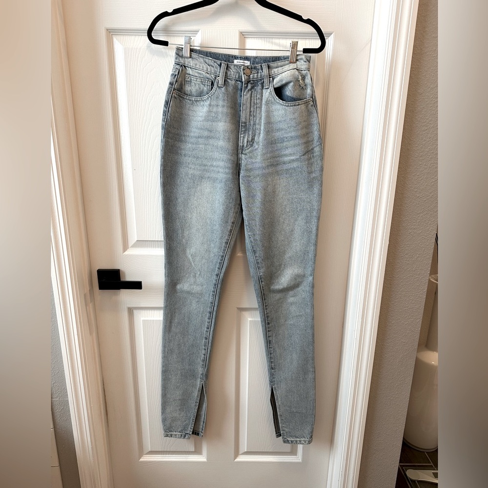 Long straight leg jeans with inseam slit
